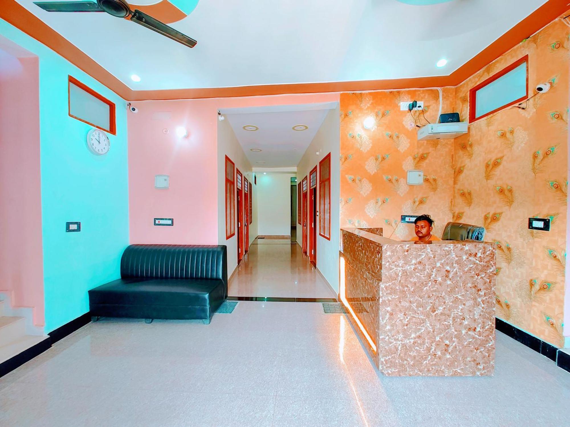 Hotel Raghukul Ayodhya Exterior foto