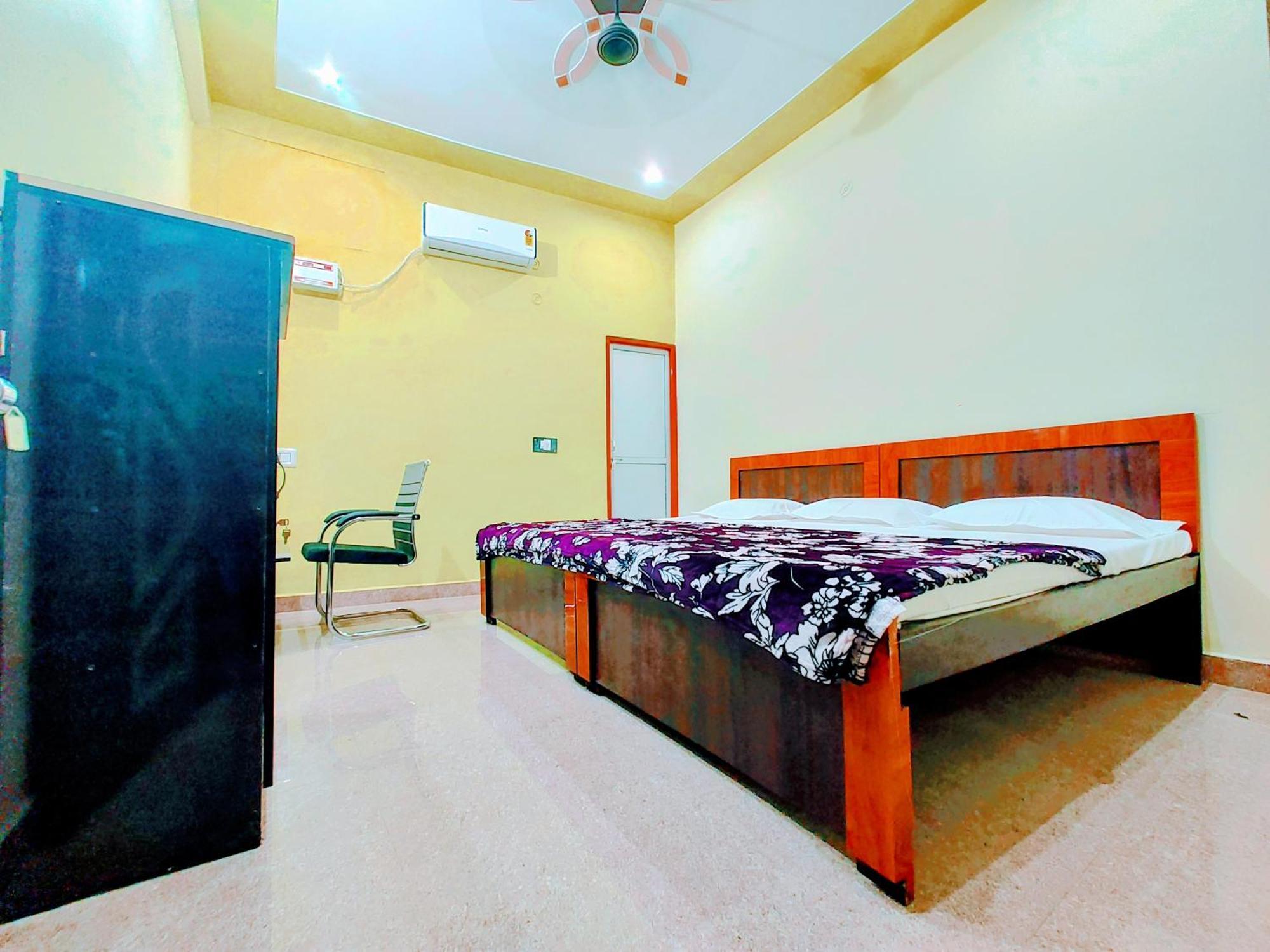 Hotel Raghukul Ayodhya Exterior foto